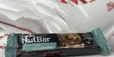 Bintani and Carman's nut bar